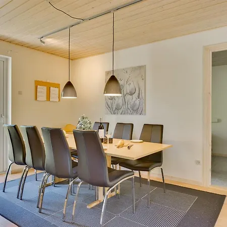 Fausta - 150m To The Fjord By Interhome *